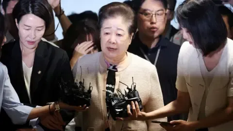 Disputed Religious Head Rejects Gift-giving Allegations Involving Ex-South Korea President's Wife